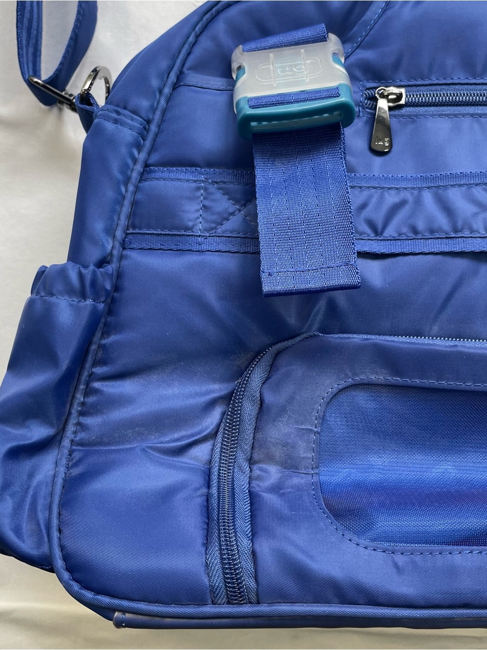 NEW Lug Tuk Tuk Travel Bag Cobalt Blue Quilted Pockets Stroller Straps NWT - Picture 8 of 16
